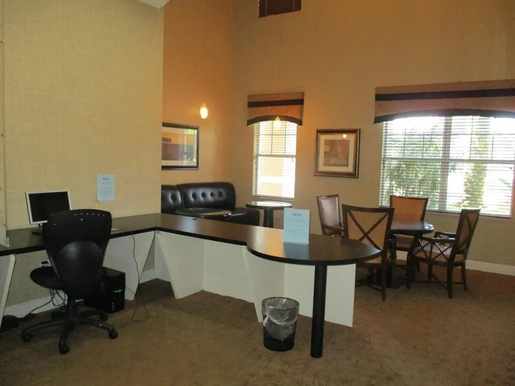 6492 Emerald Dunes Drive, #108