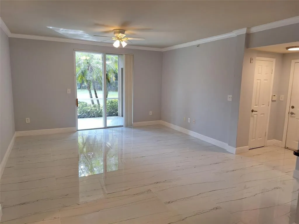 6492 Emerald Dunes Drive, #108