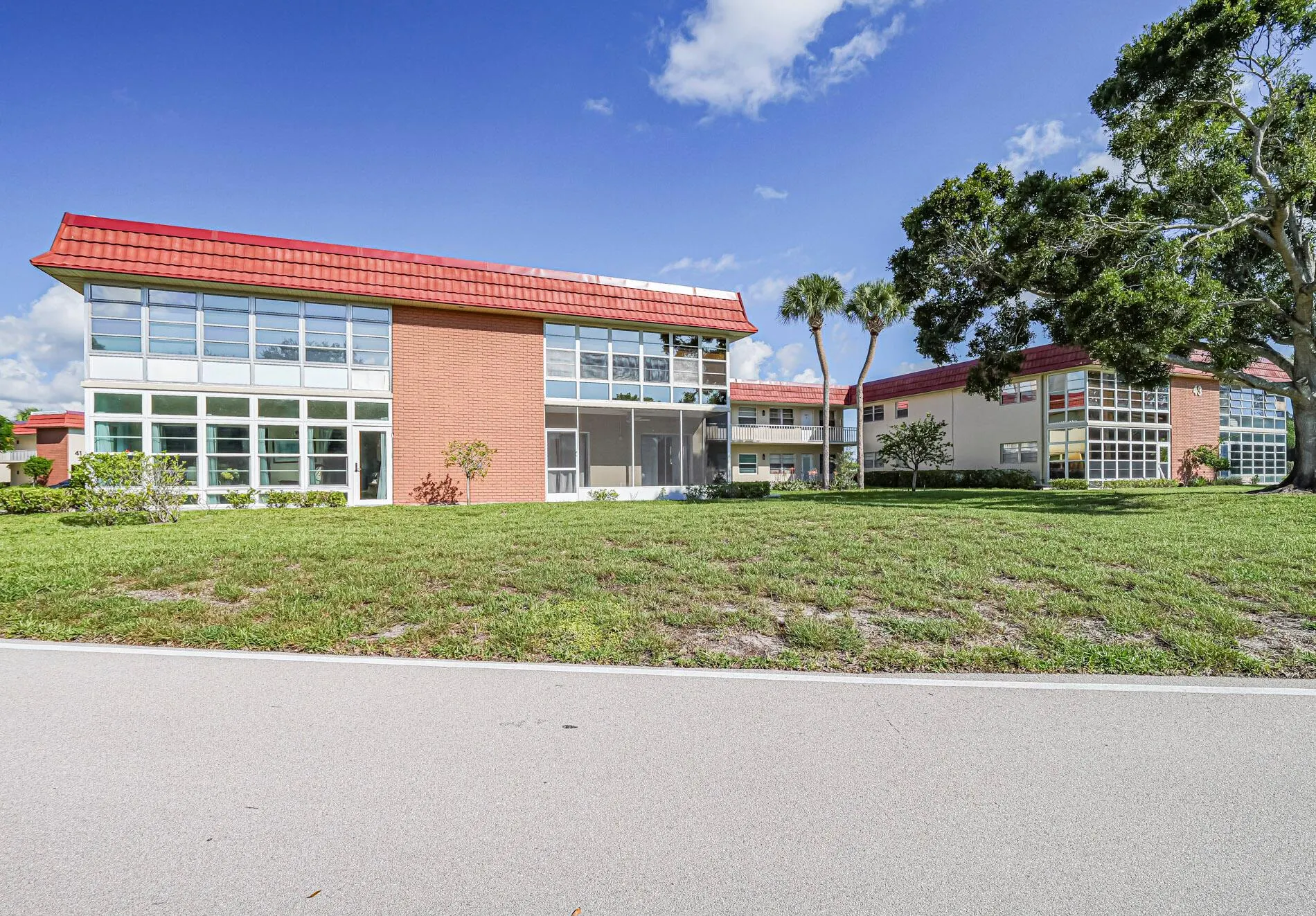 43 Woodland Drive, #205
