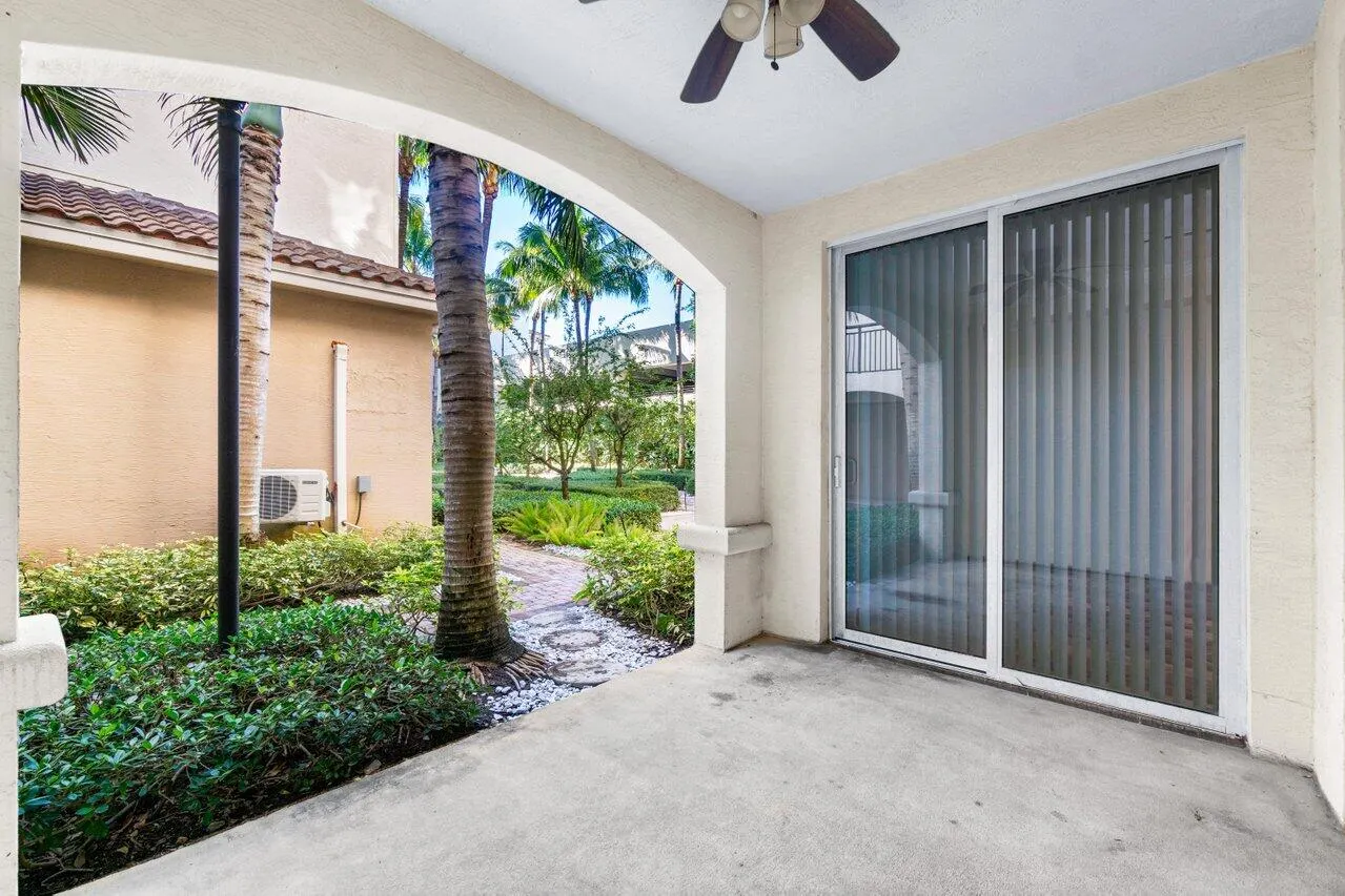 1 Renaissance Way, #117