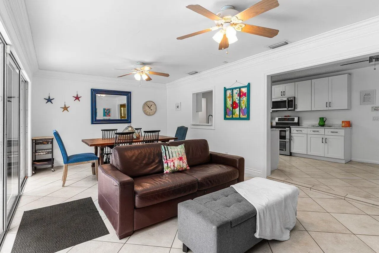 15 NE 18th Street
