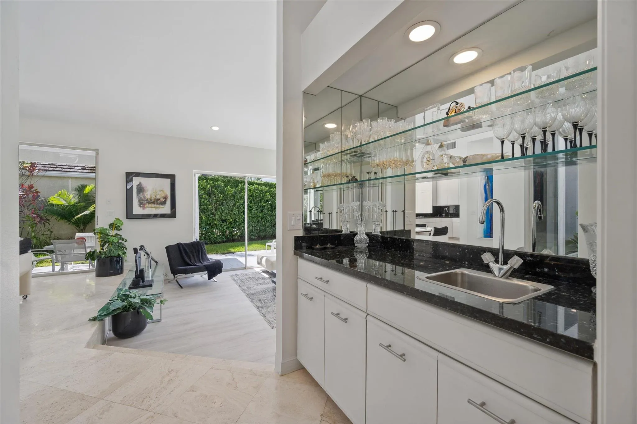2587 Muir Circle