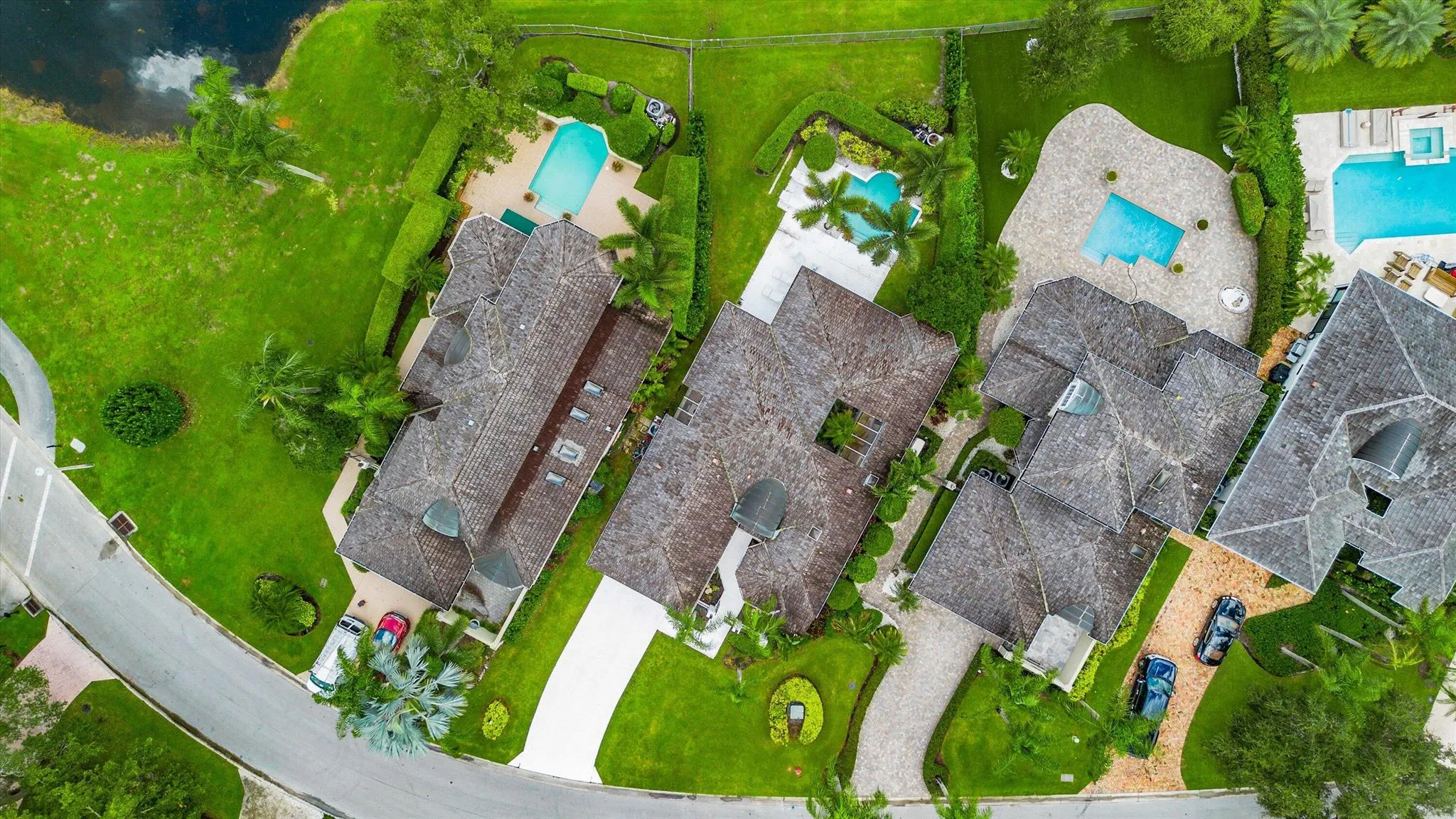 2587 Muir Circle