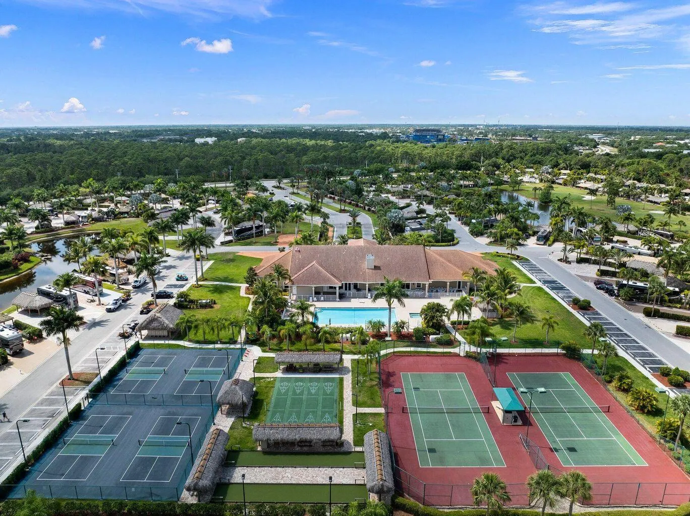 408 NW Chipshot Lane