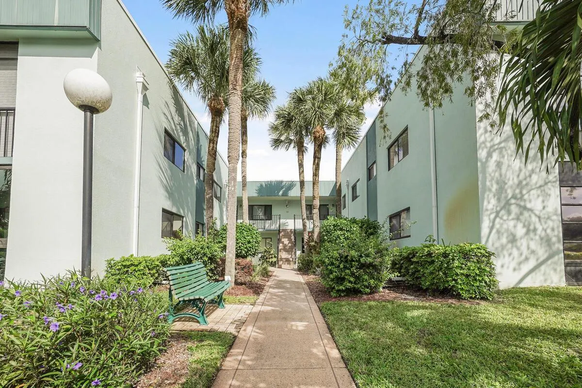15072 Ashland Place, #132