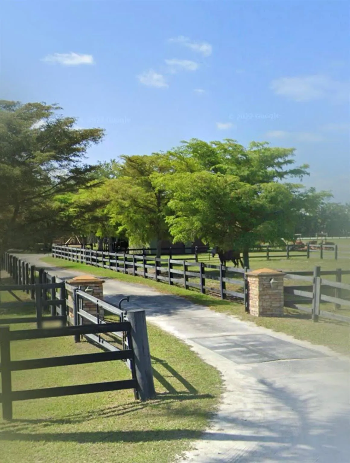 16098 Deer Path Lane