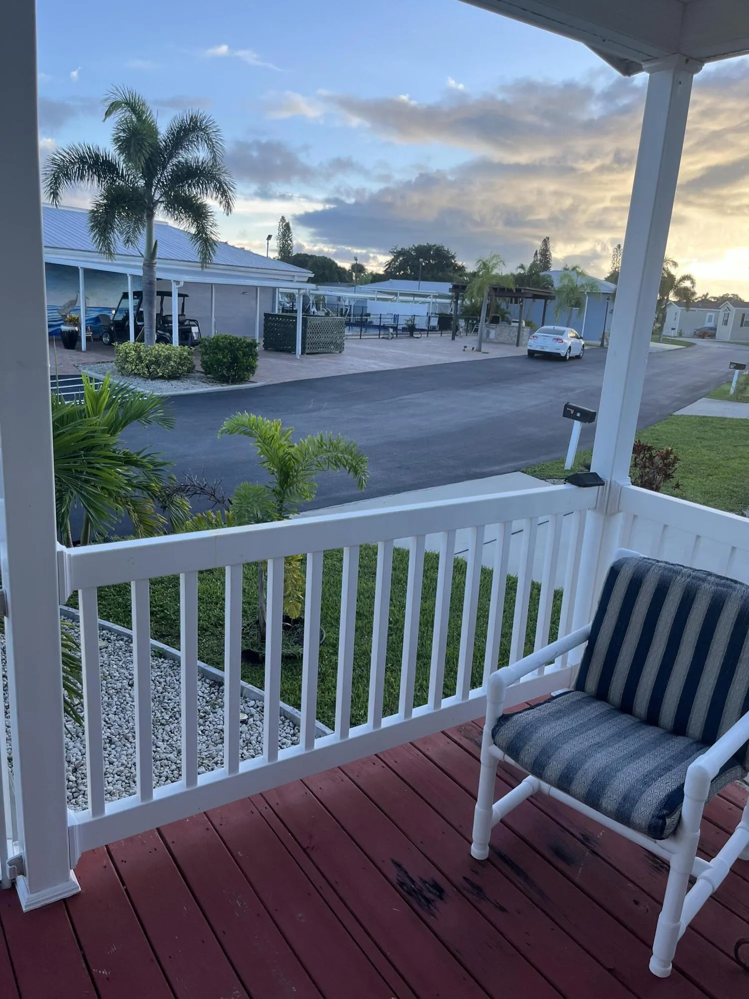 88 Sandhill Boulevard