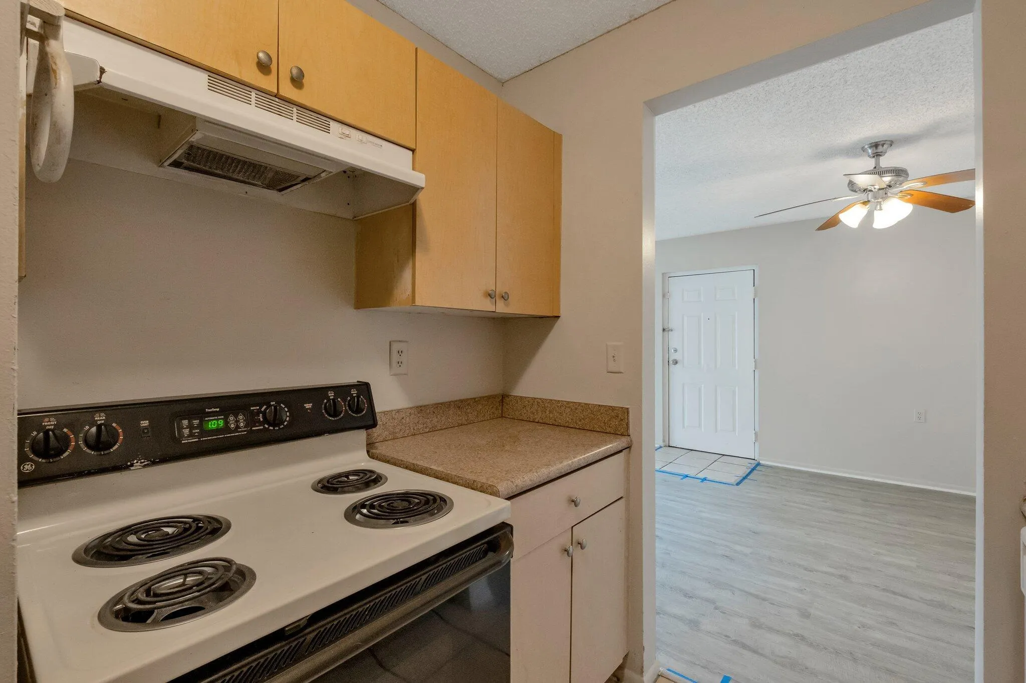 1056 N Benoist Farms Road, #104