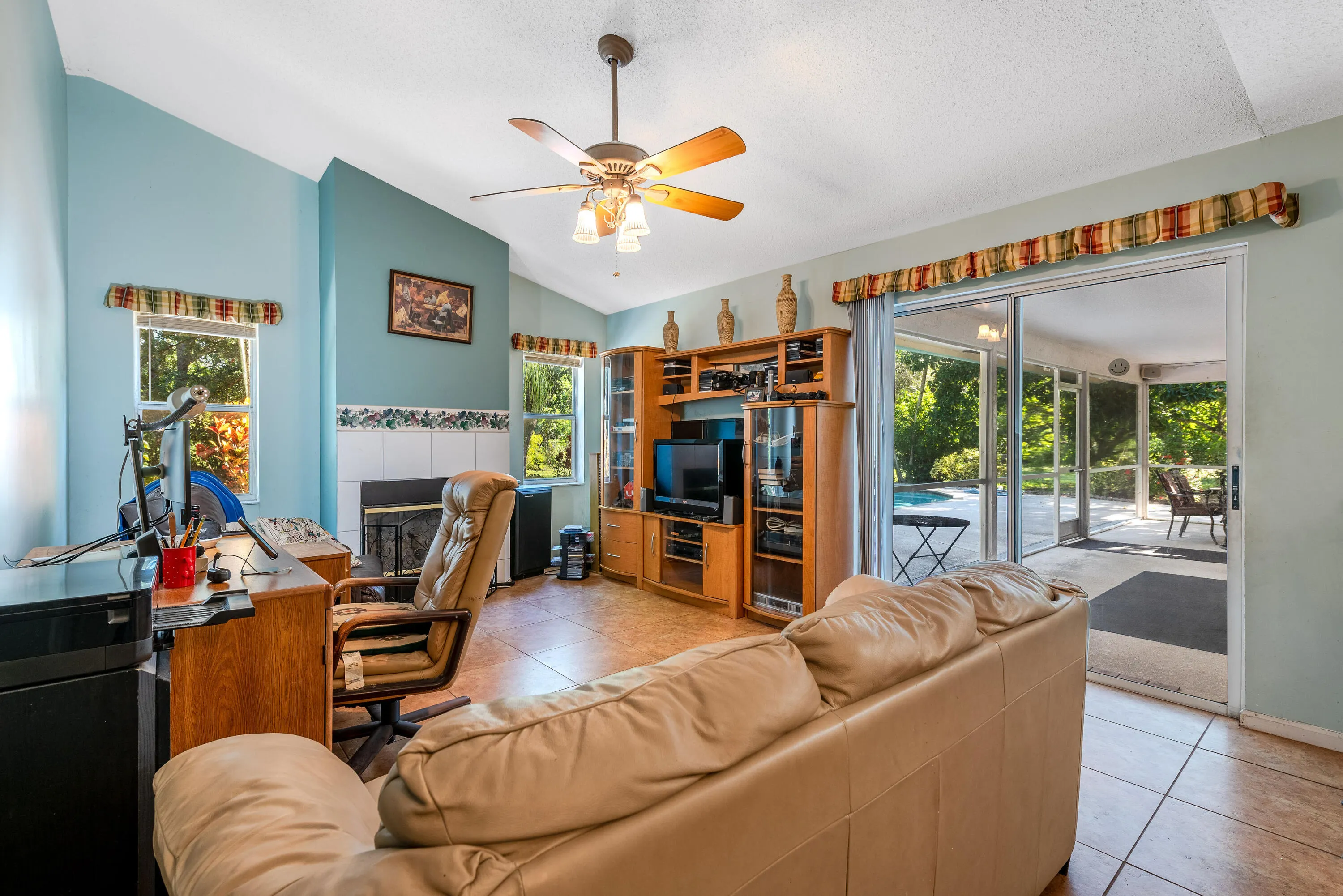 17715 36th Ct N