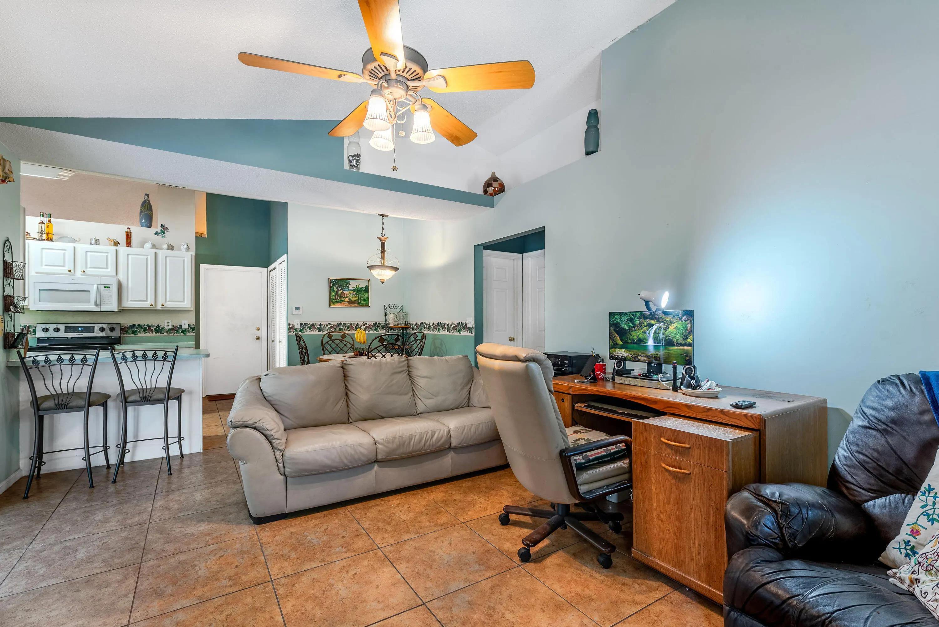 17715 36th Ct N