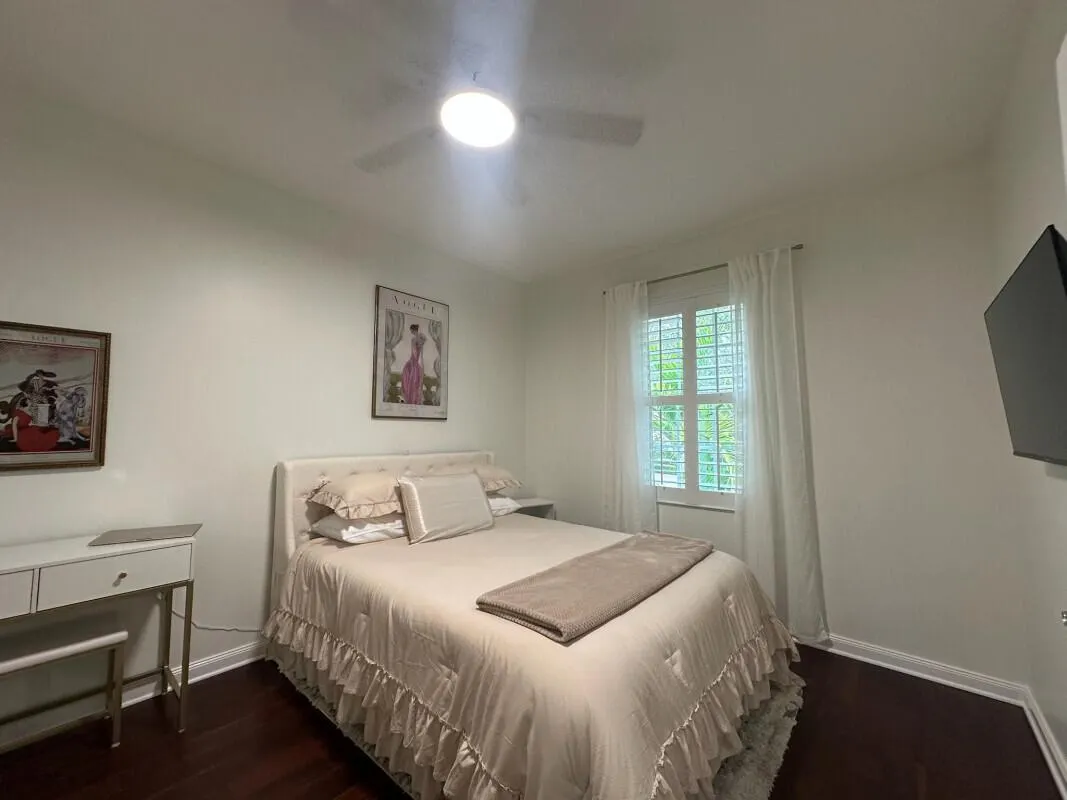 3325 E Community Drive