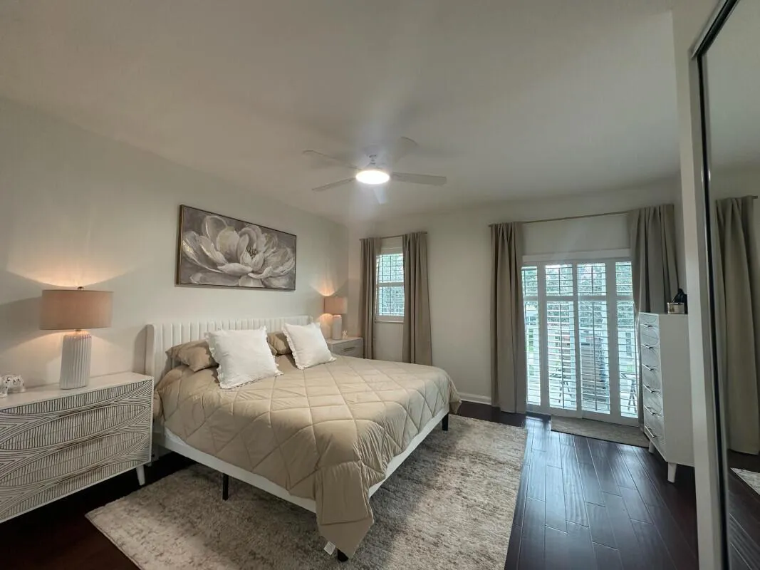 3325 E Community Drive