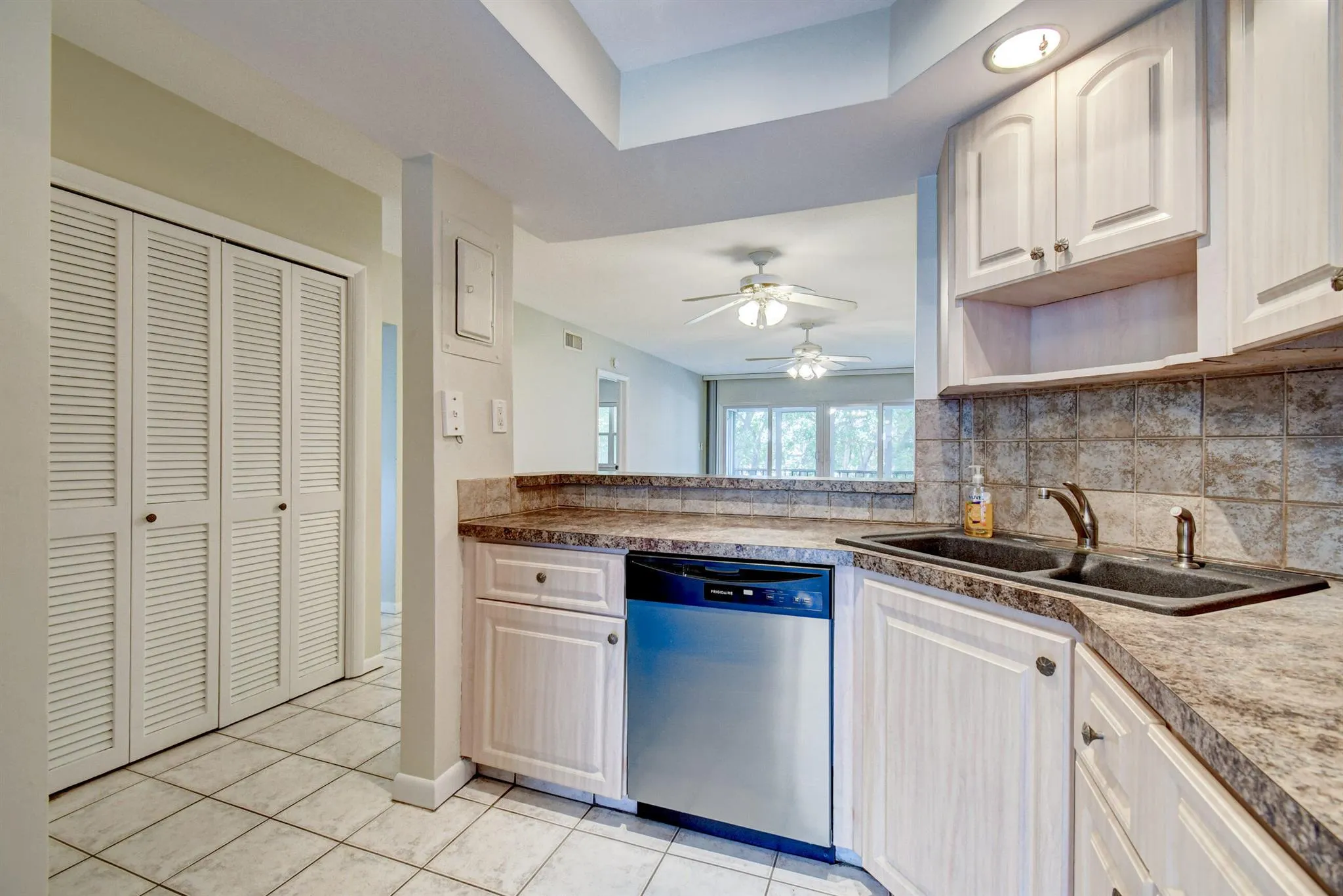 1200 SW 12th Street, #308