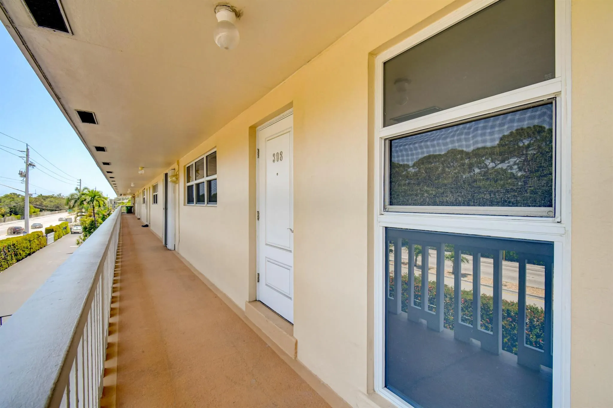 1200 SW 12th Street, #308