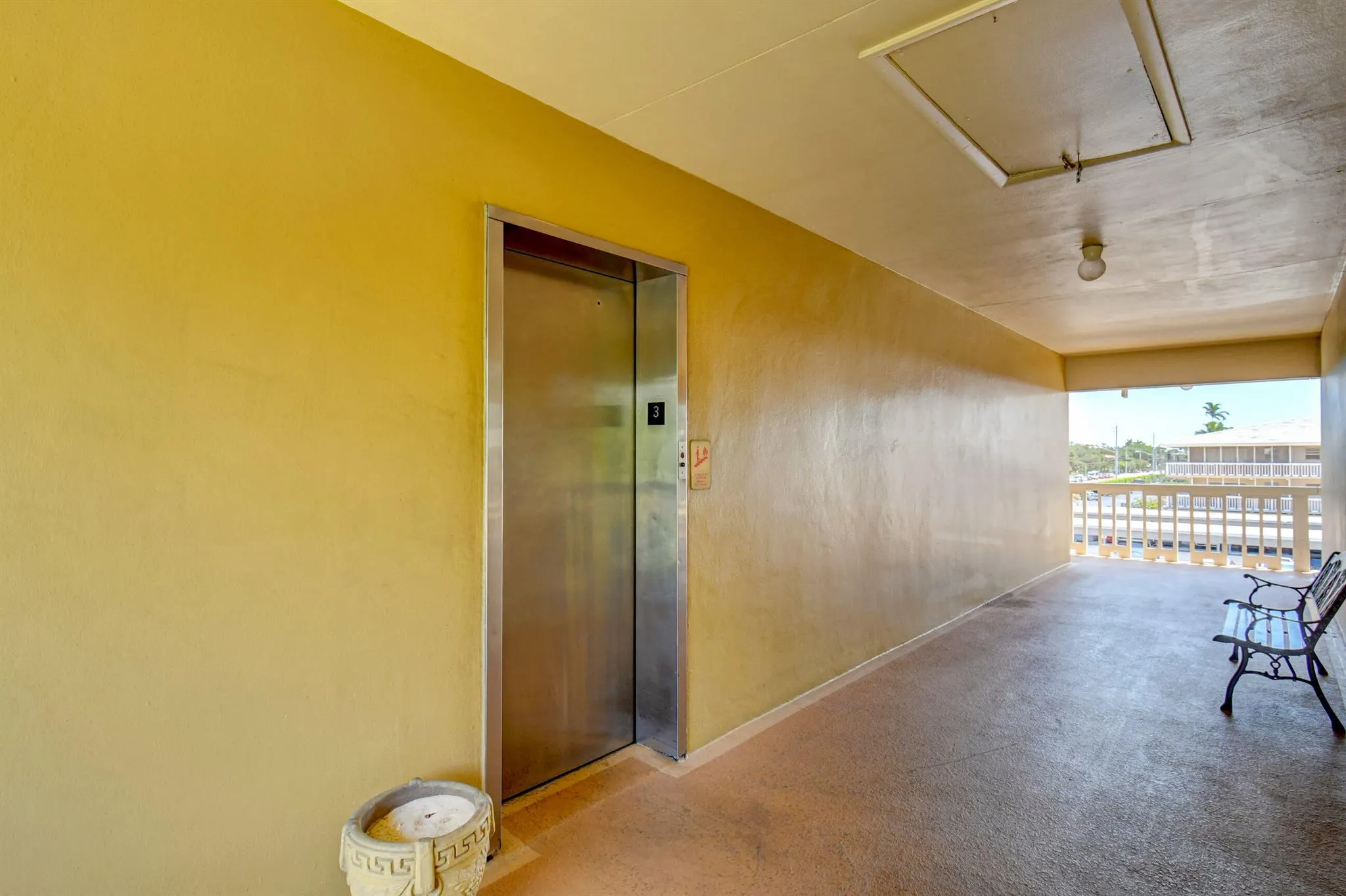 1200 SW 12th Street, #308
