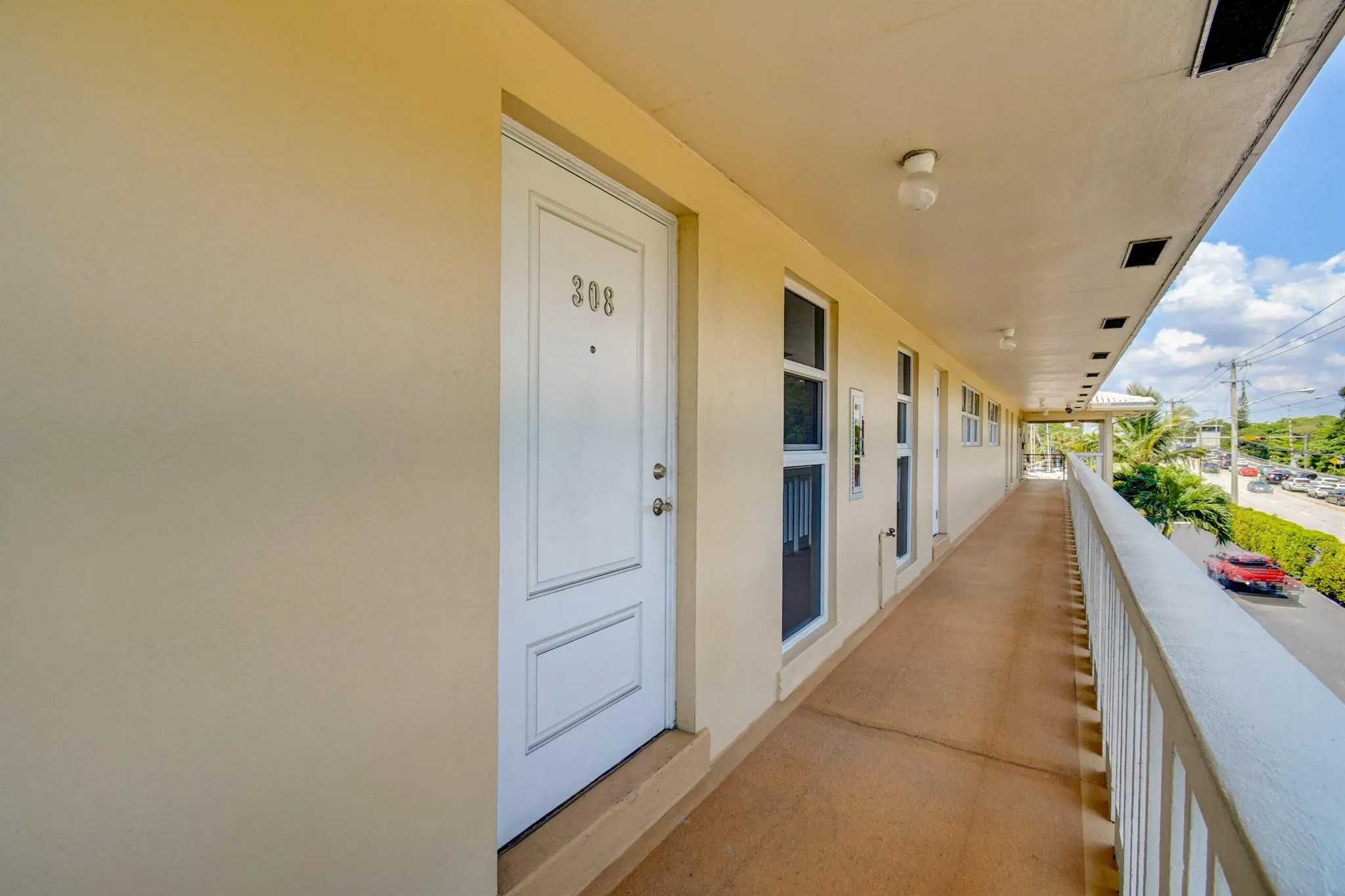 1200 SW 12th Street, #308