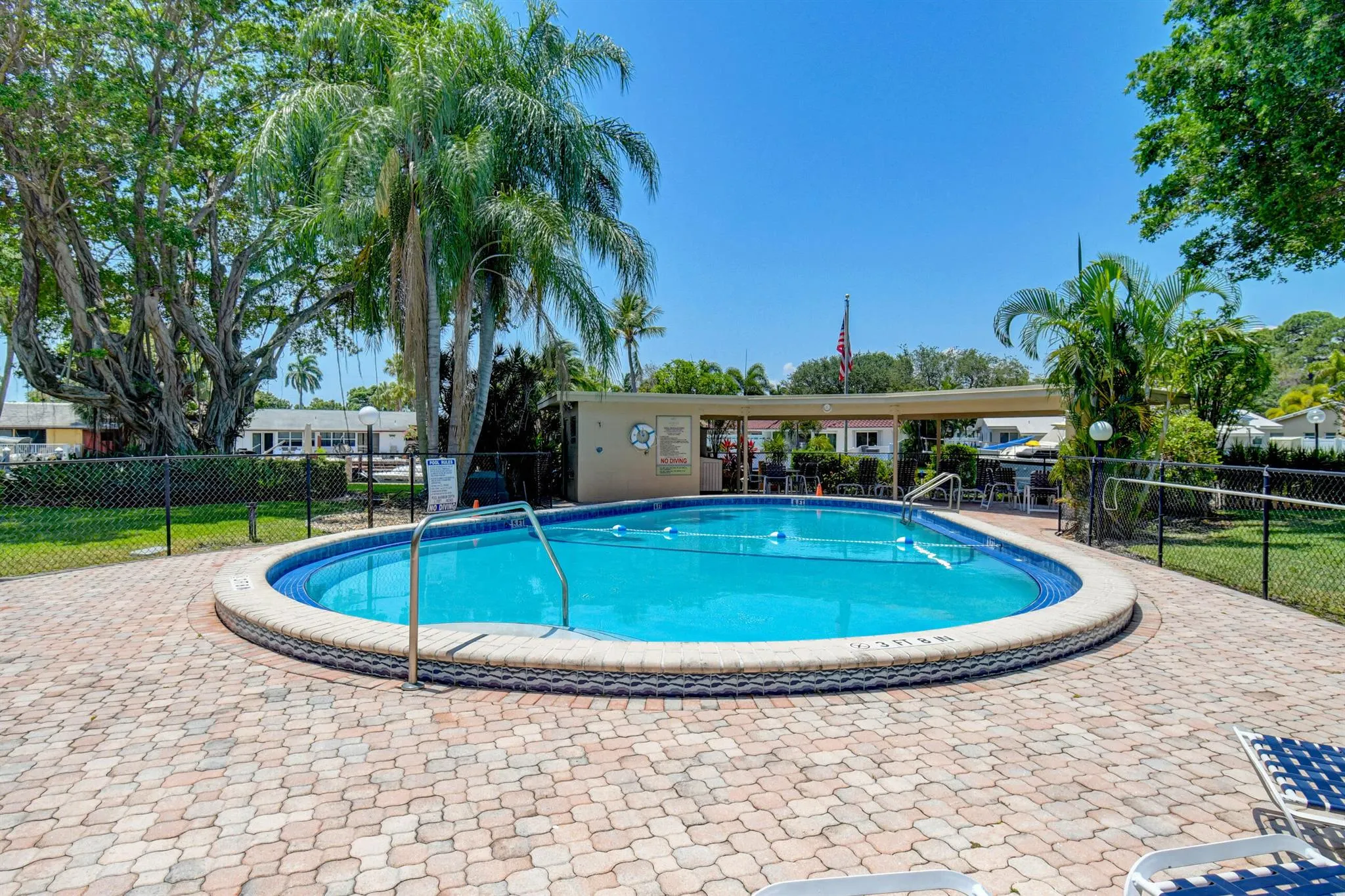 1200 SW 12th Street, #308