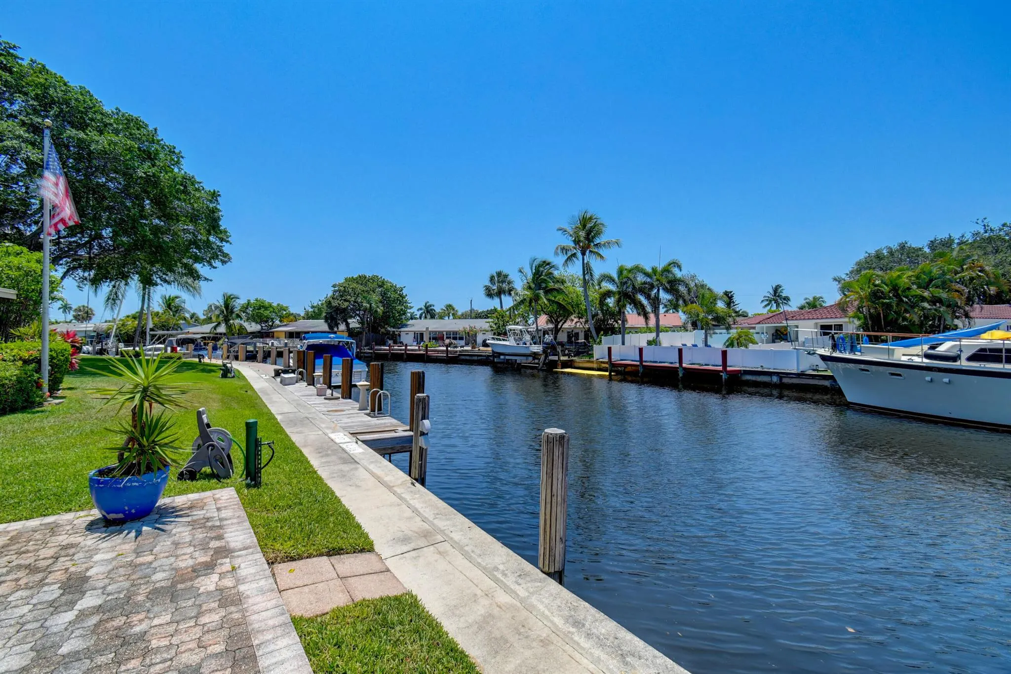 1200 SW 12th Street, #308