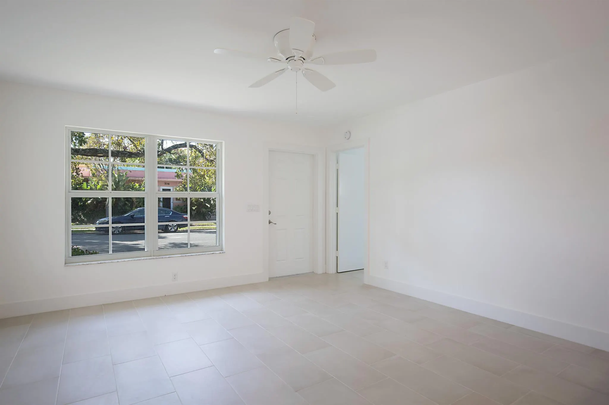 705 New York Street