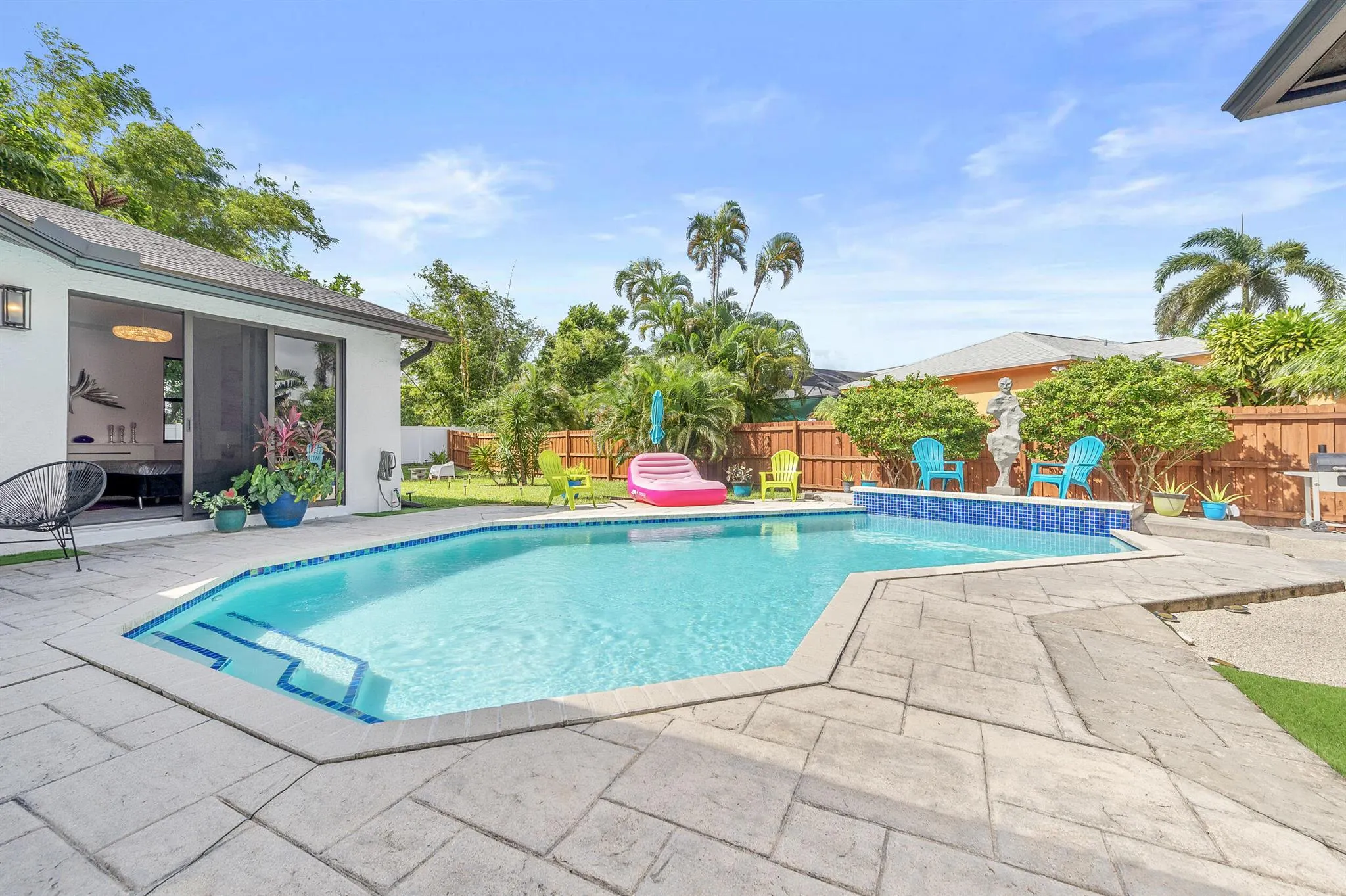 855 Carlee Circle