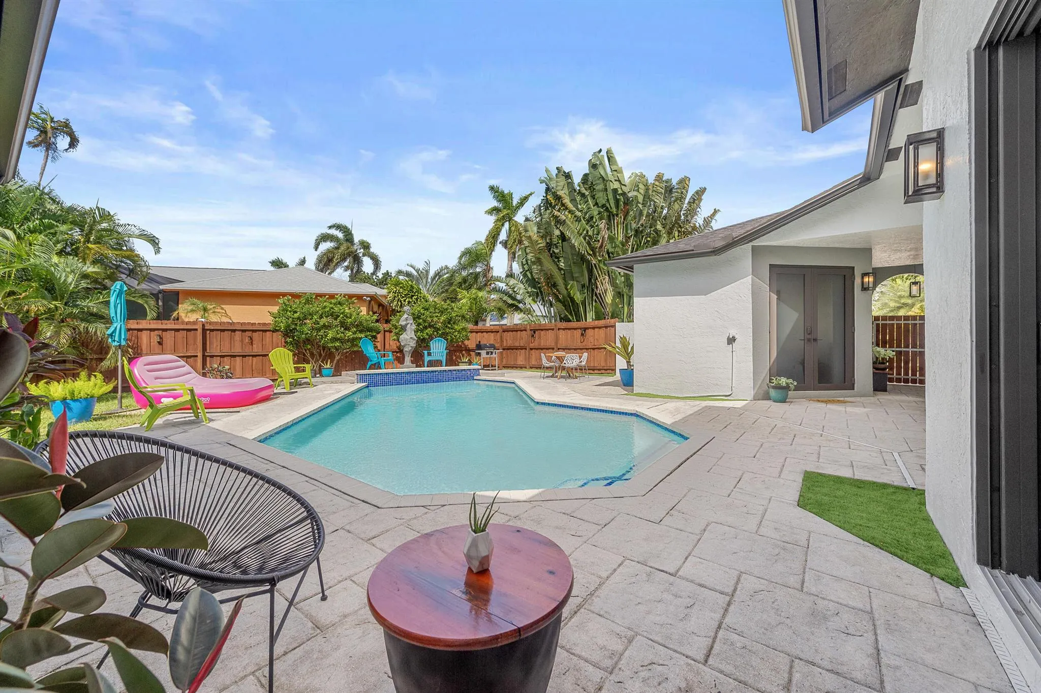 855 Carlee Circle