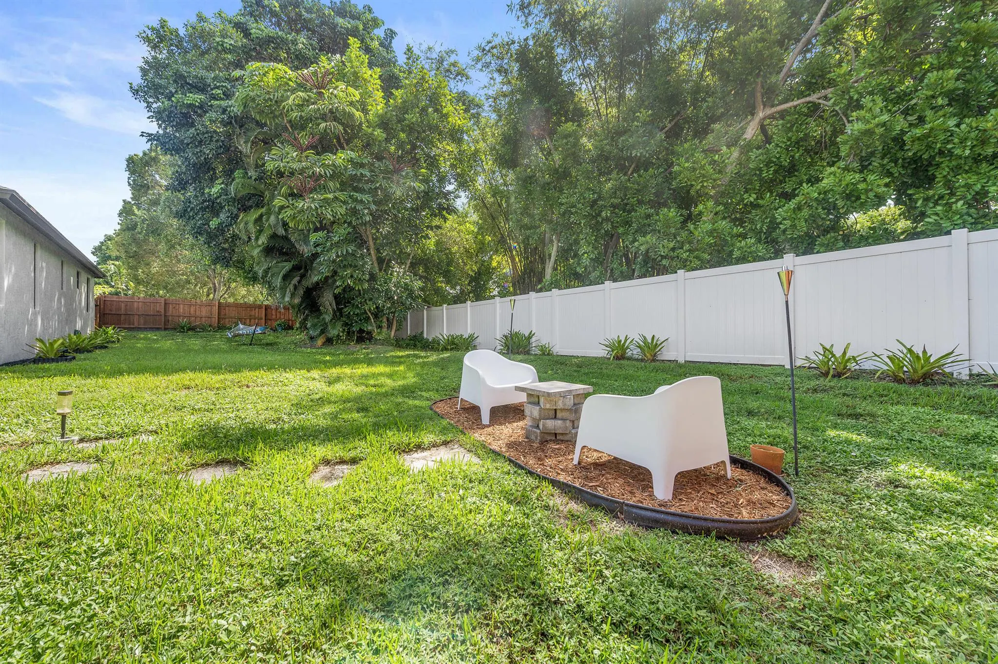 855 Carlee Circle