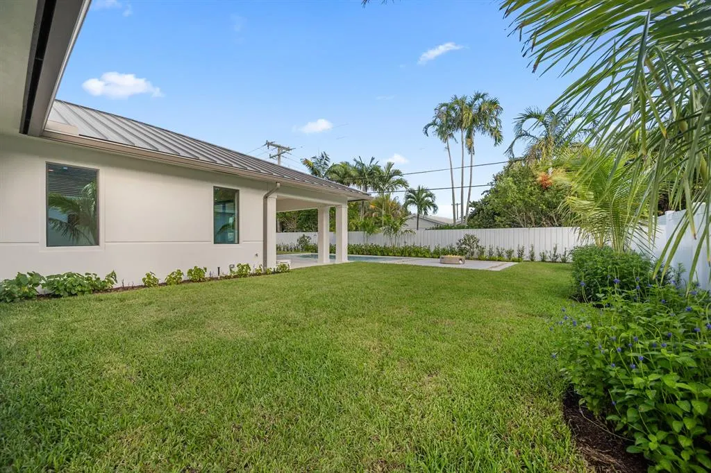 741 Nighthawk Way