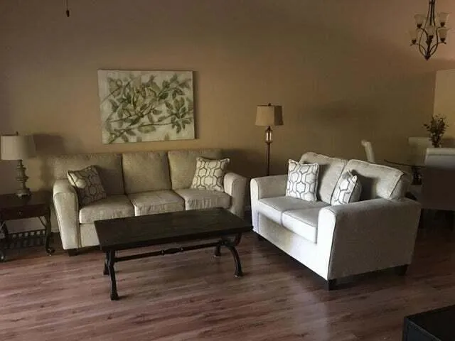 1103 Duncan Circle, #202