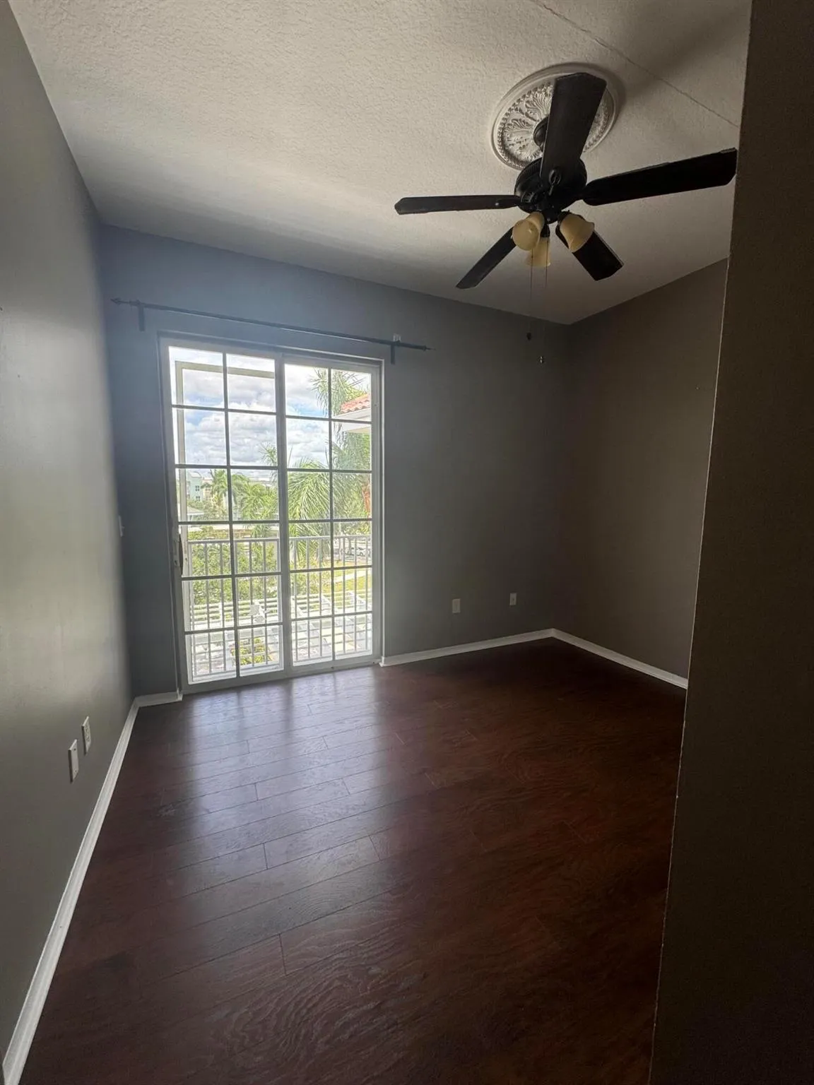 1200 Town Center Drive, #426