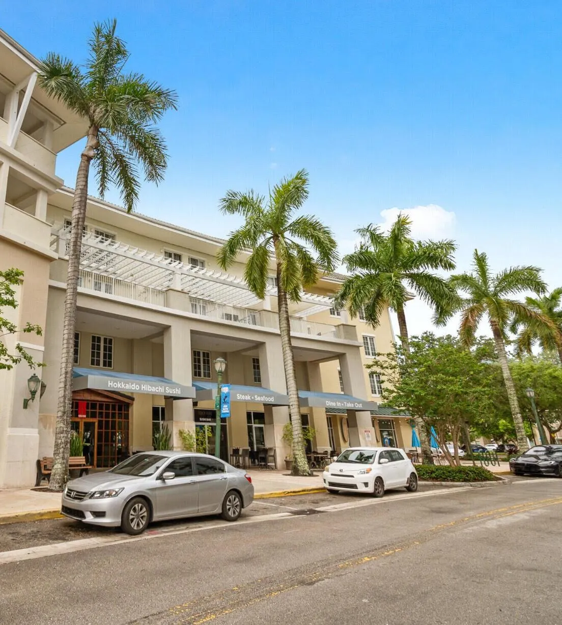 1200 Town Center Drive, #426
