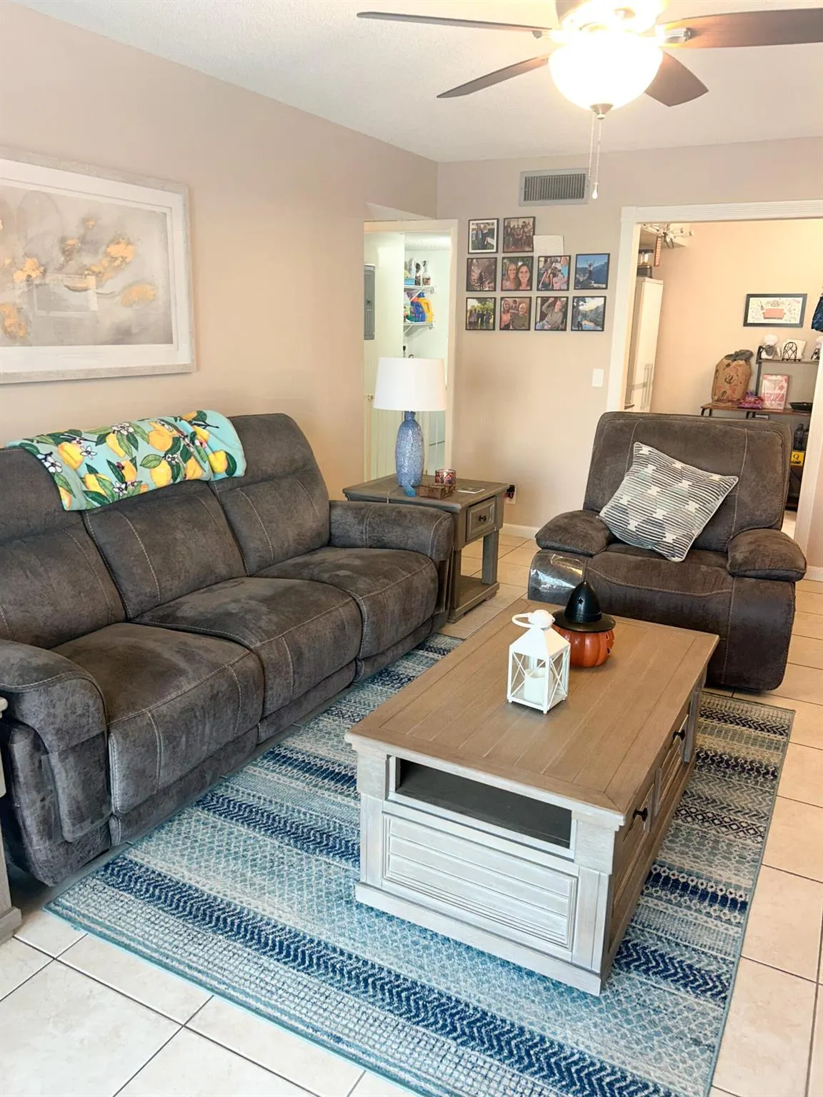 824 Sky Pine Way, #C1