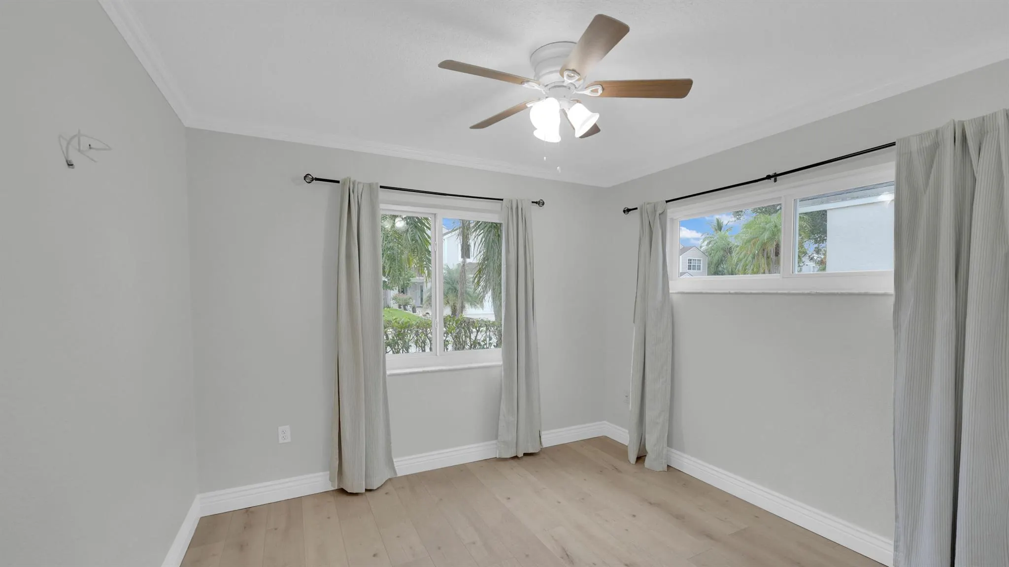 230 SW 159th Way