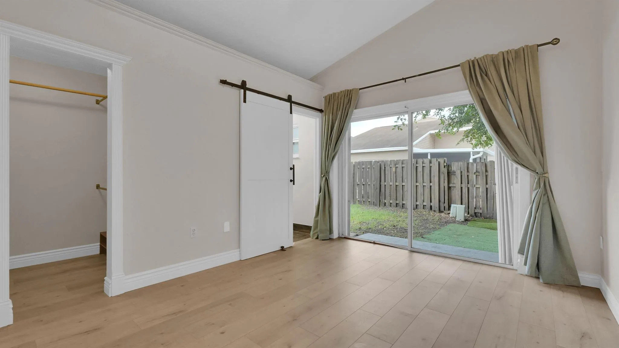 230 SW 159th Way