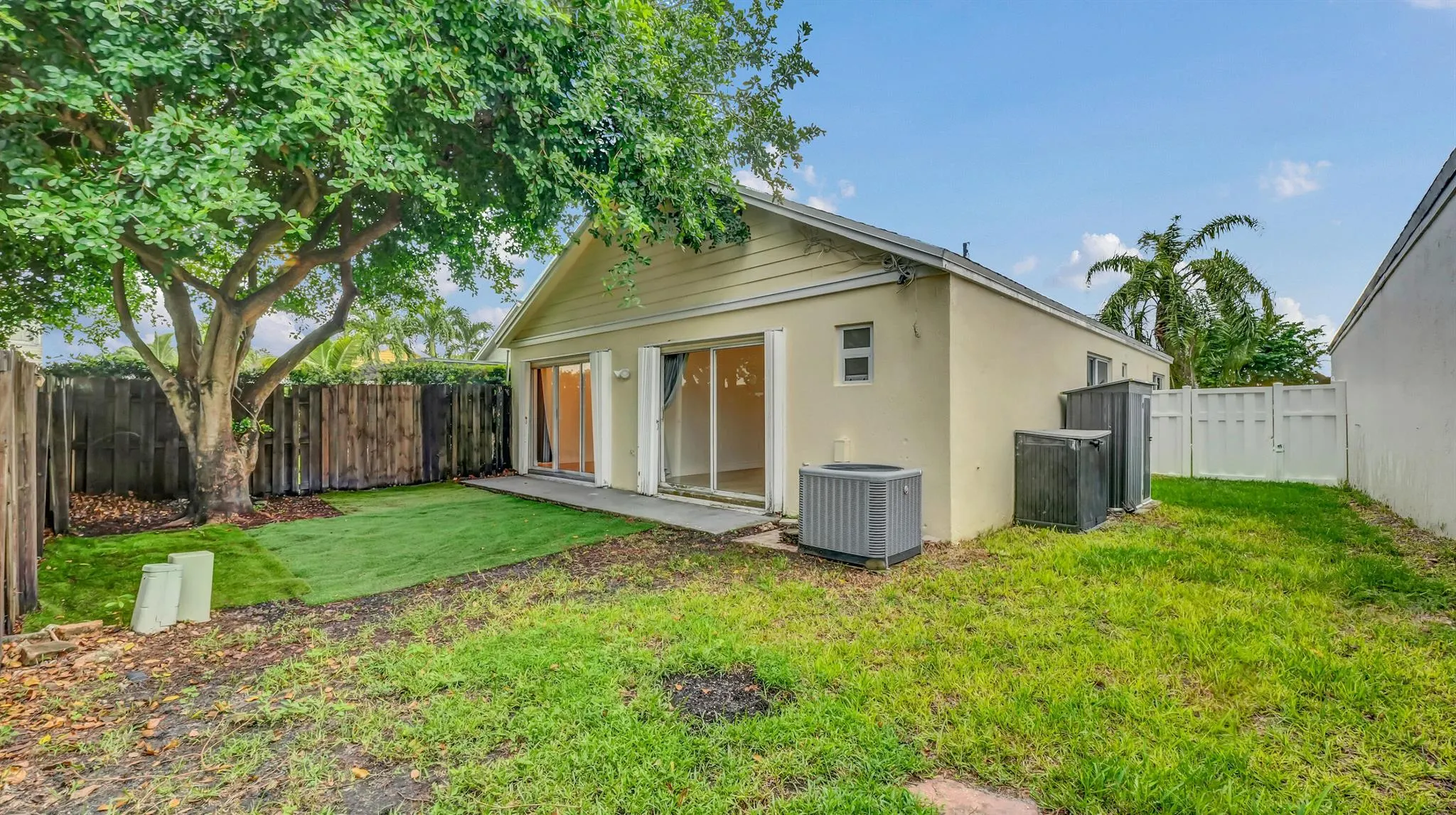 230 SW 159th Way