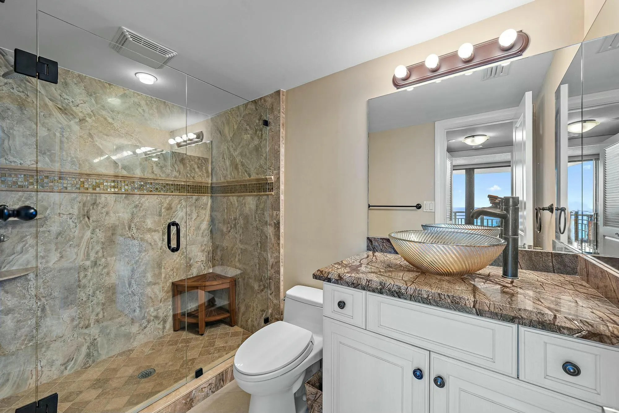 3000 N Ocean Drive, #19e