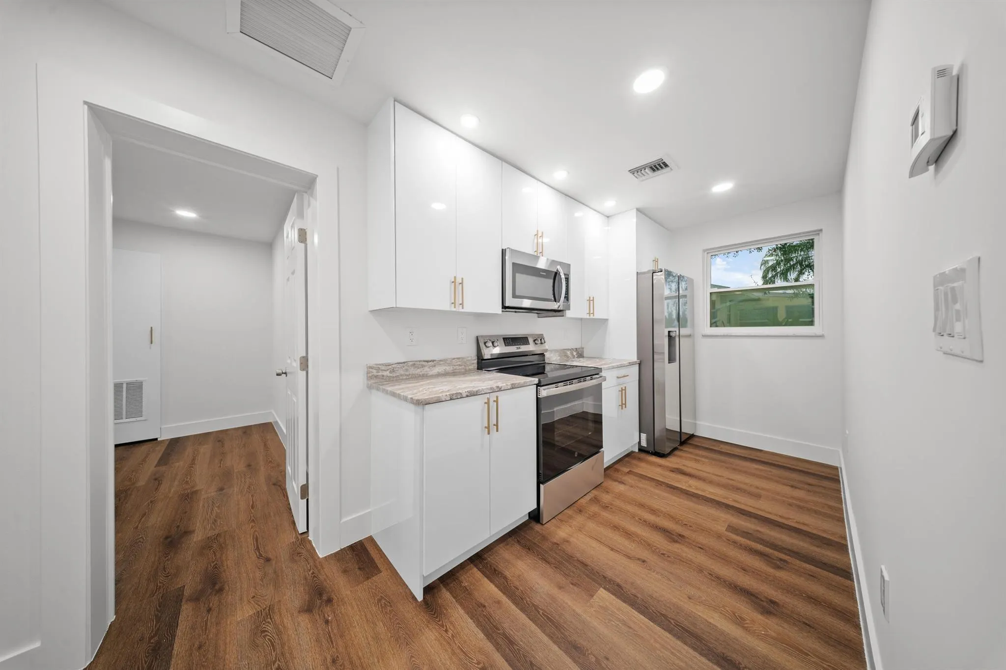 2904 SE Bamboo Street