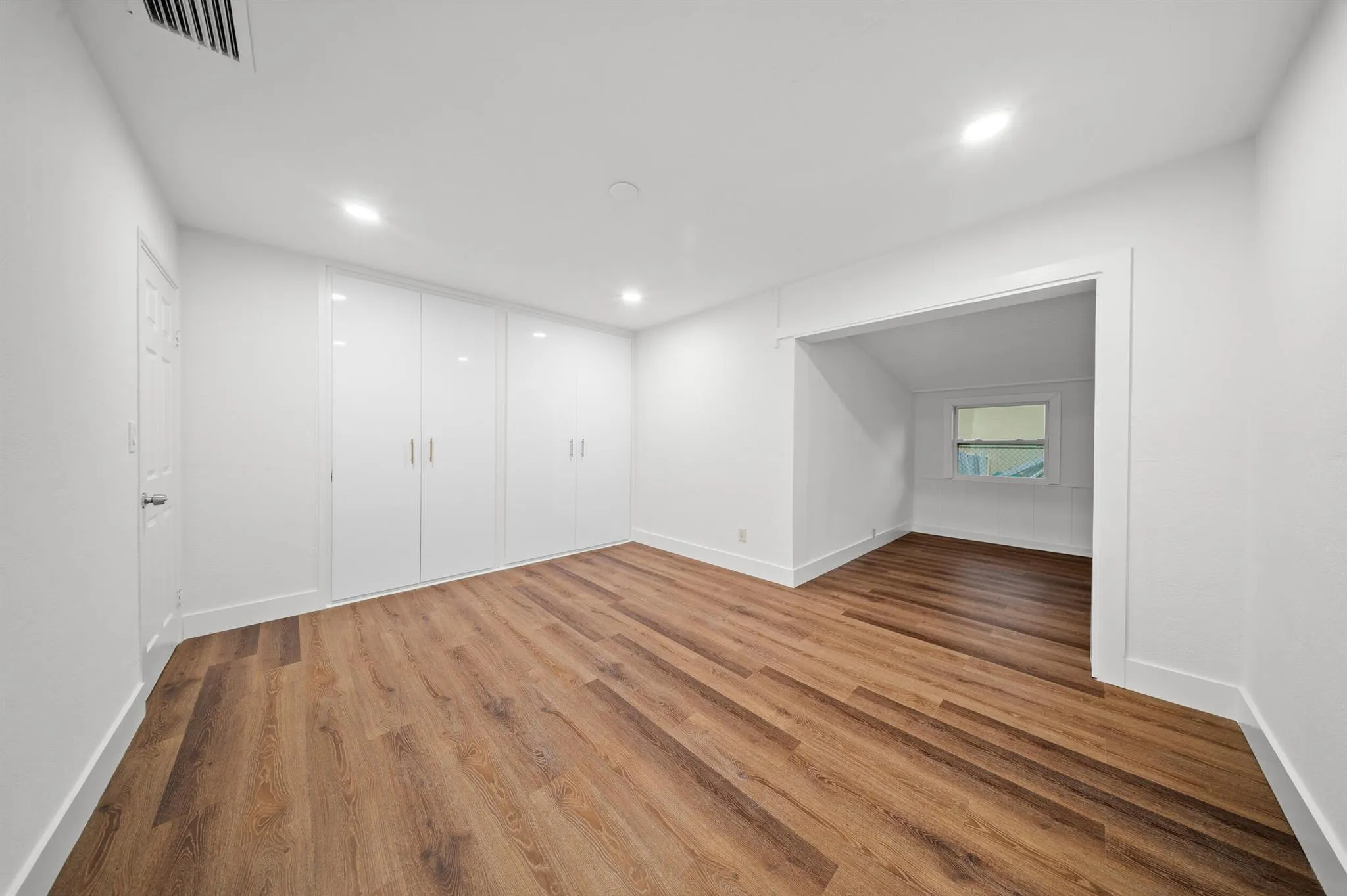 2904 SE Bamboo Street