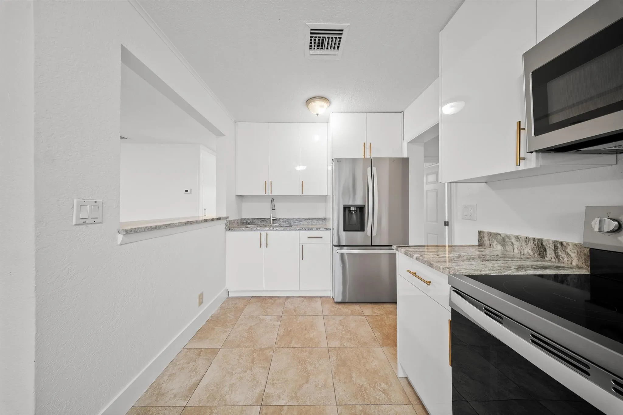 2904 SE Bamboo Street