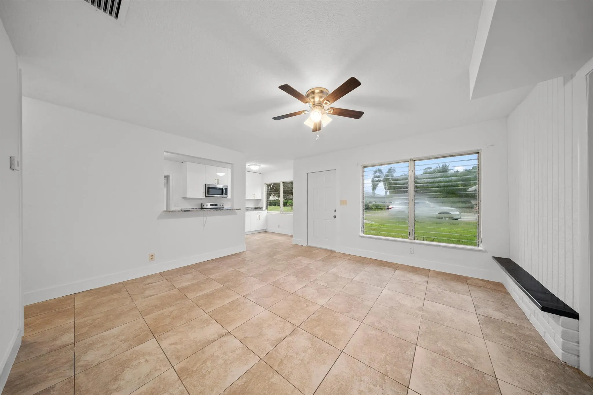 2904 SE Bamboo Street