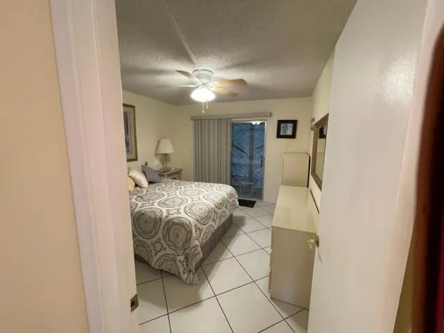 350 Horizons E, #206