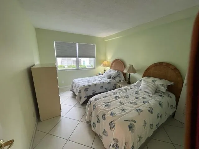 350 Horizons E, #206