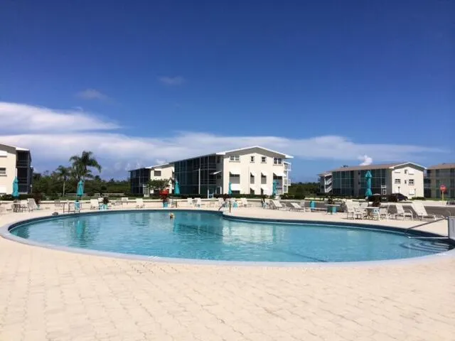 350 Horizons E, #206