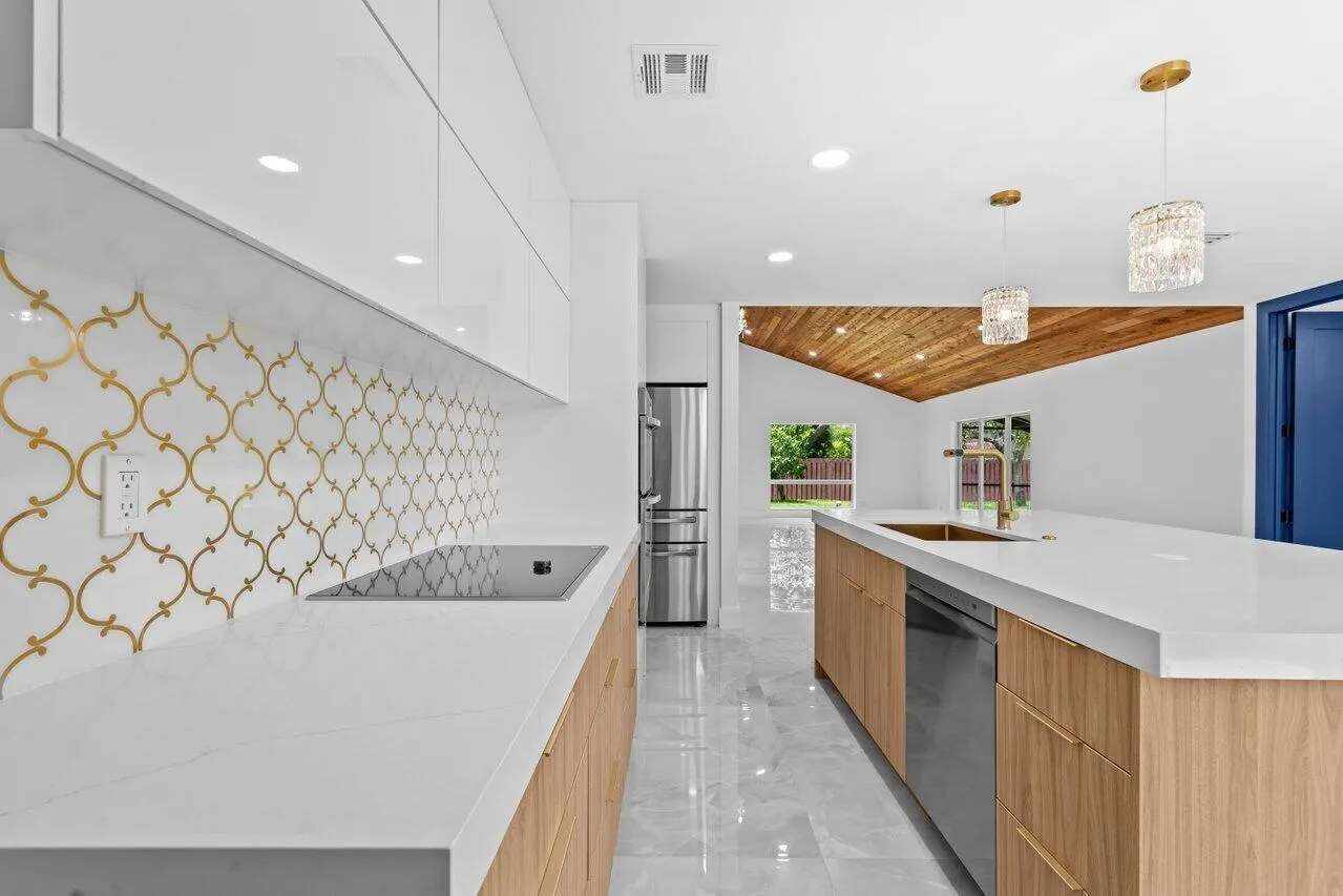 2399 NW 30th Street