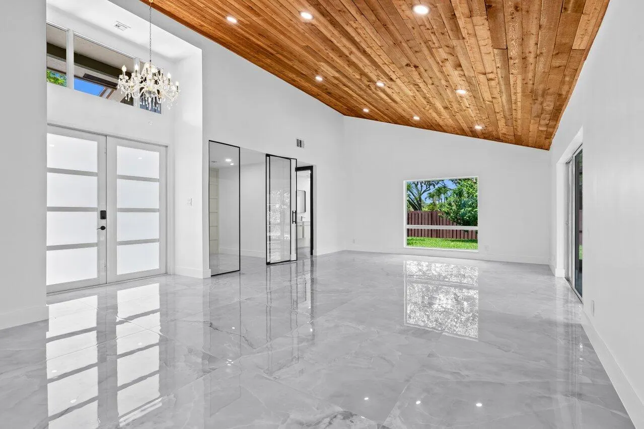 2399 NW 30th Street