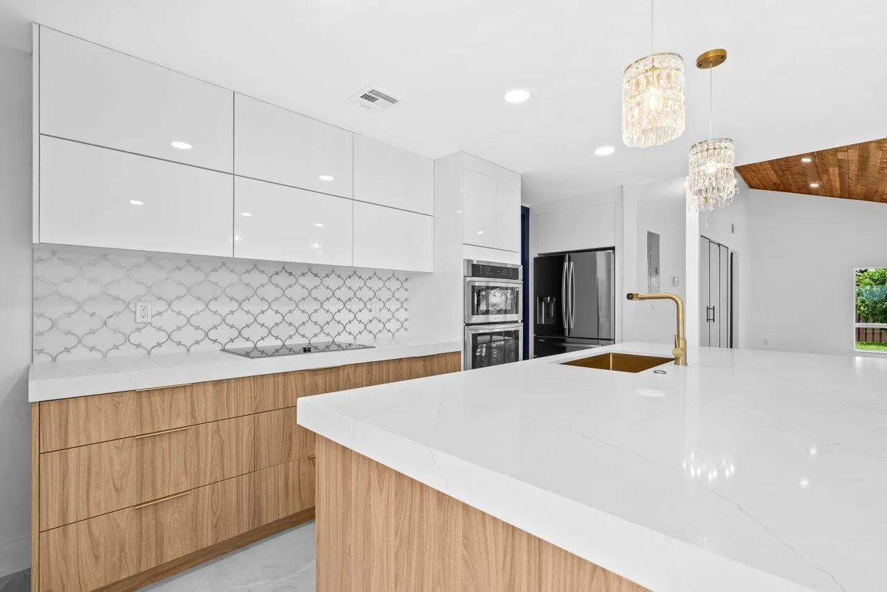 2399 NW 30th Street