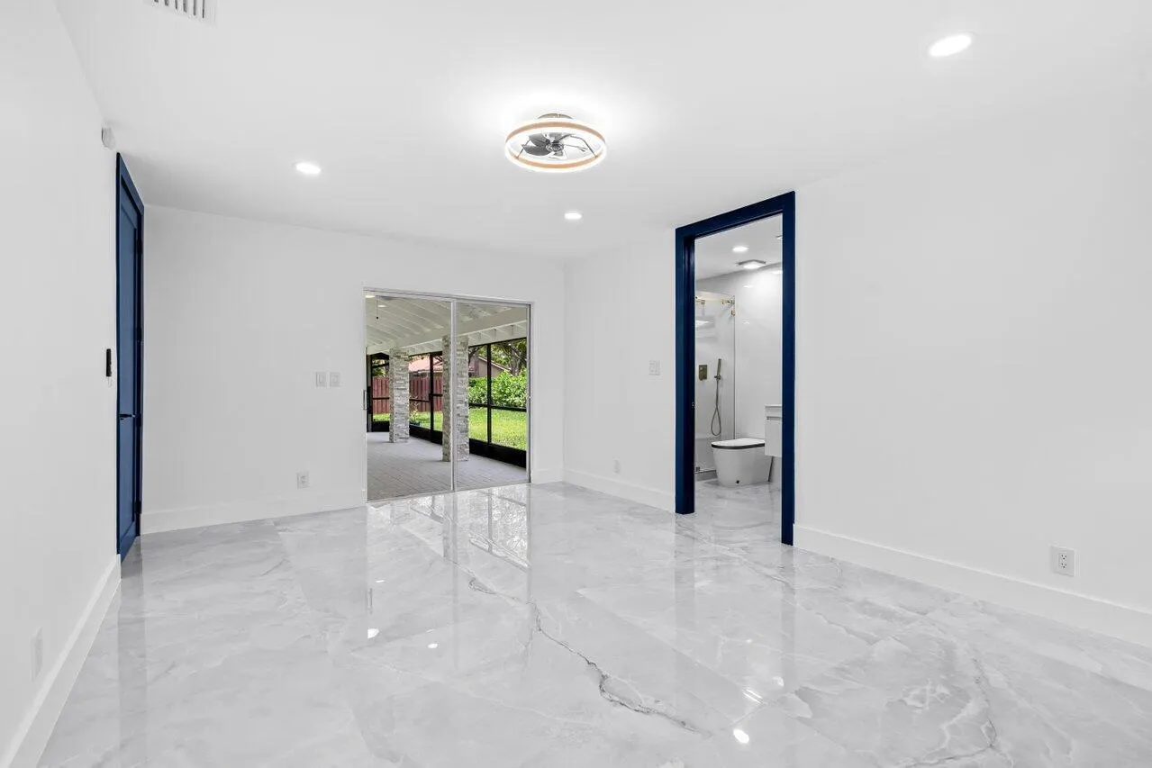 2399 NW 30th Street