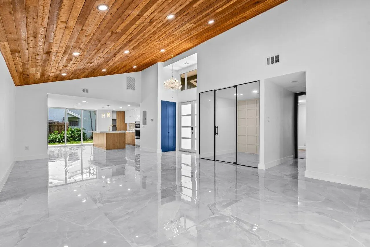 2399 NW 30th Street