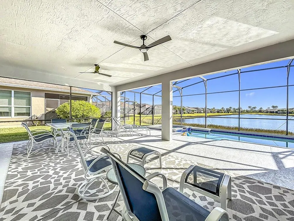 10094 SW Indian Lilac Trail