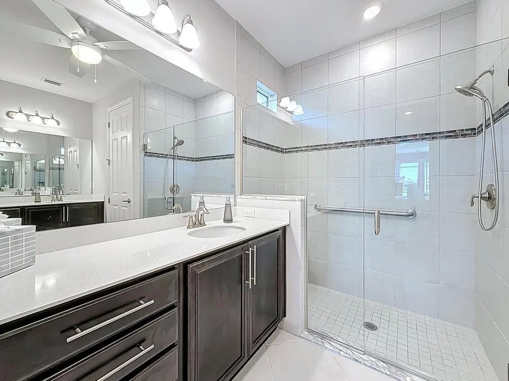 10094 SW Indian Lilac Trail