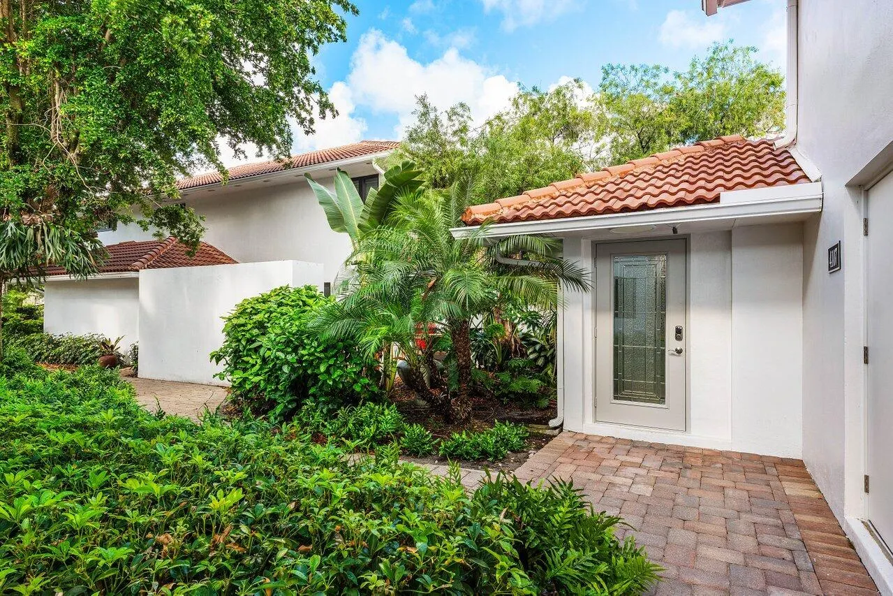 4107 Kittiwake Court, #Kittiwake